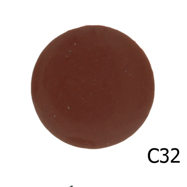 C32