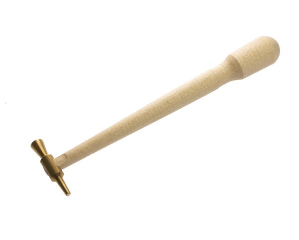 molotok_shtivtovoi_latyn